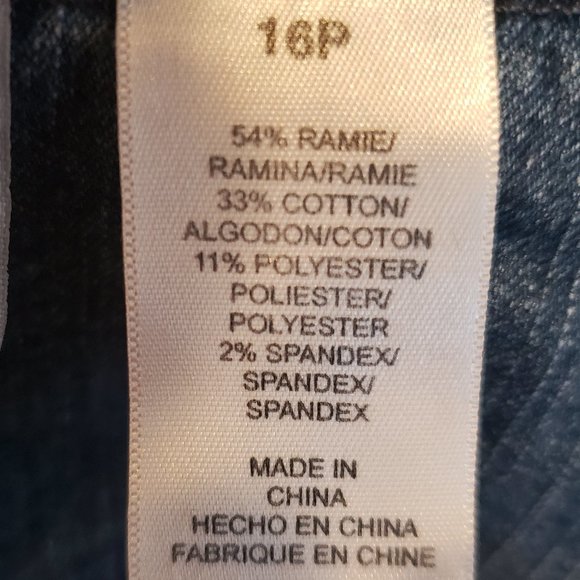 Alfred Dunner Women's Denim/Jean Vest With Embroidered & Beaded Accents Size 16P - Picture 15 of 15